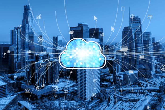 Role of Cloud Computing in Business Analytics